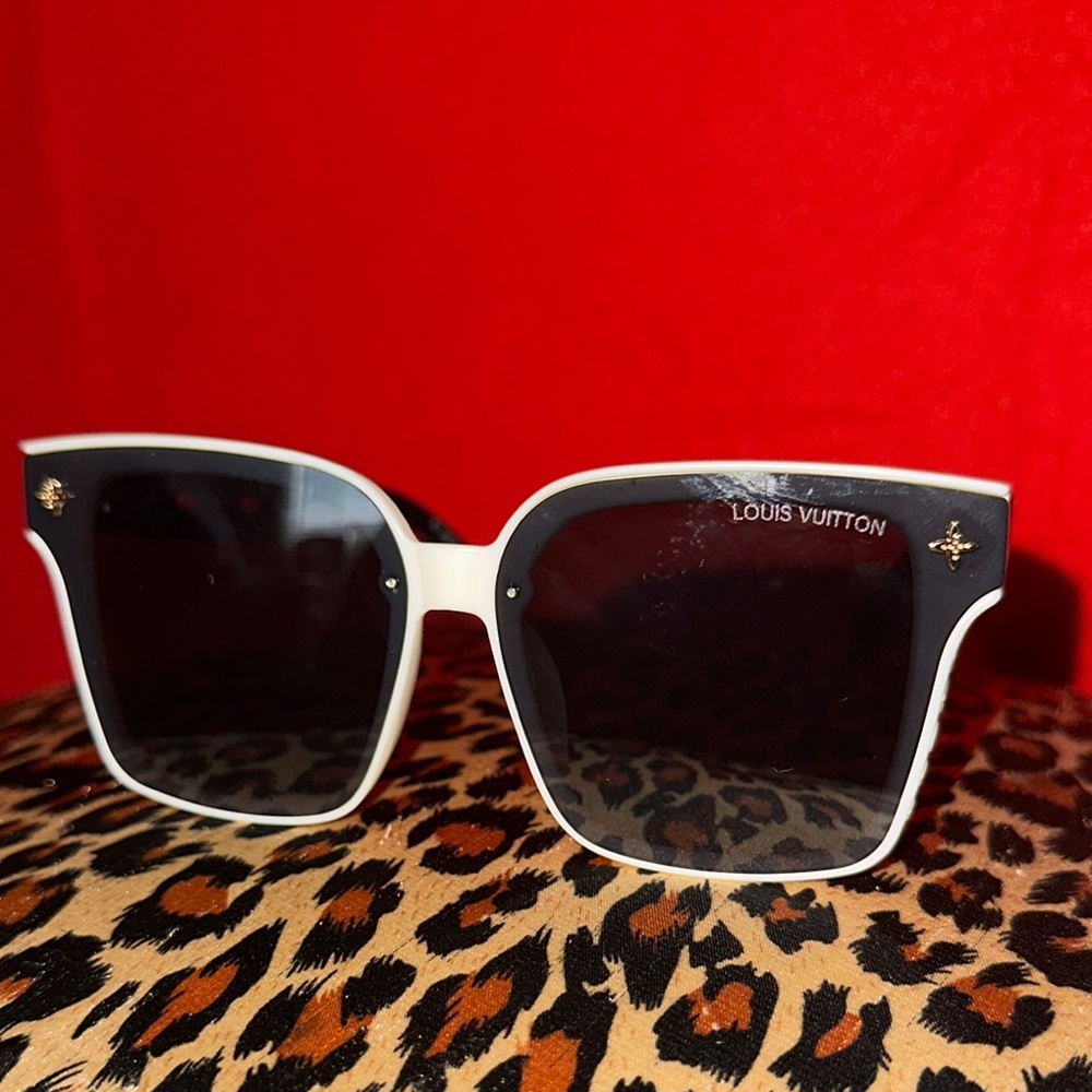 Louis Vuitton Black and White Sunglasses